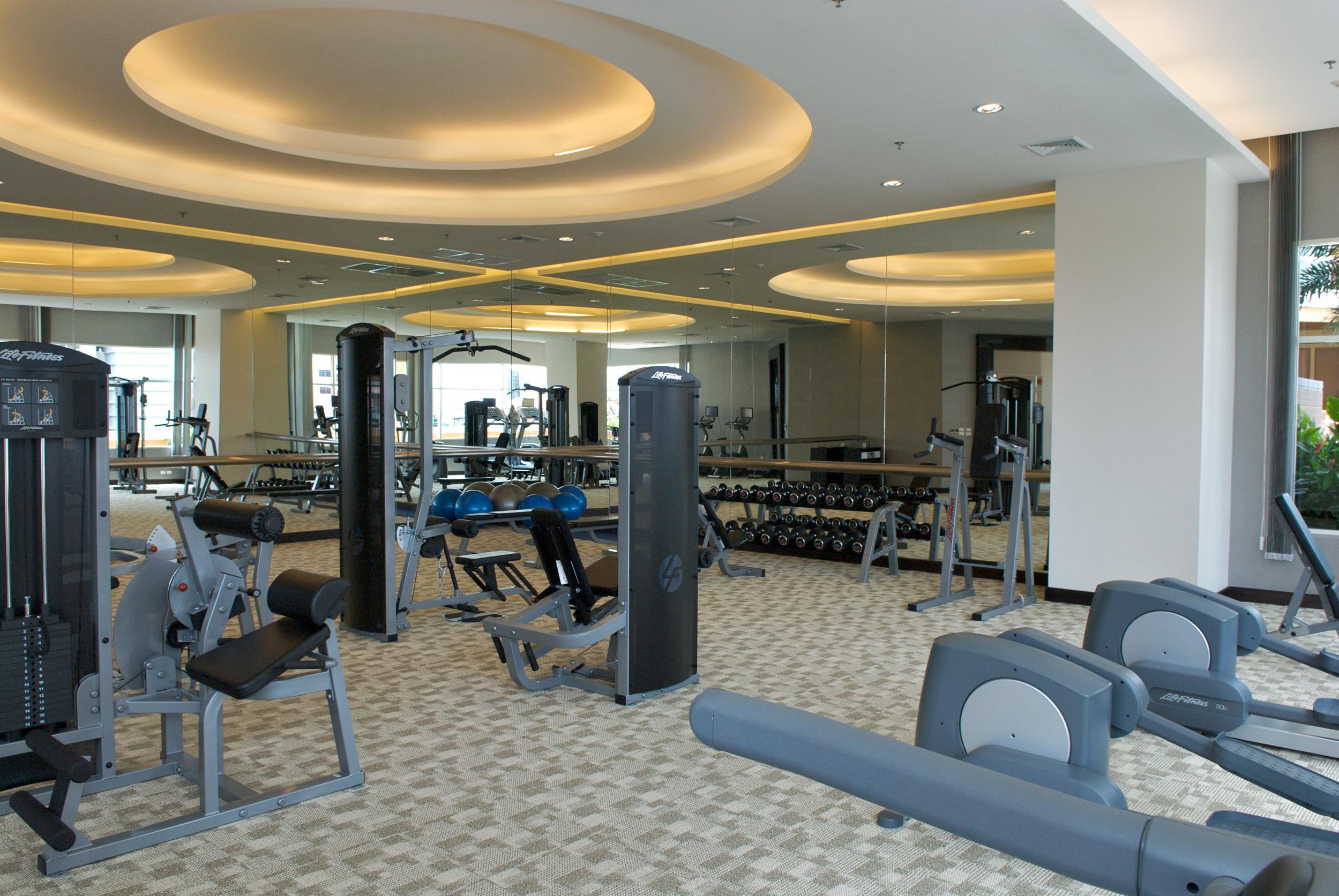 The Narathiwas Hotel & Residence Sathorn Bangkok Exterior foto
