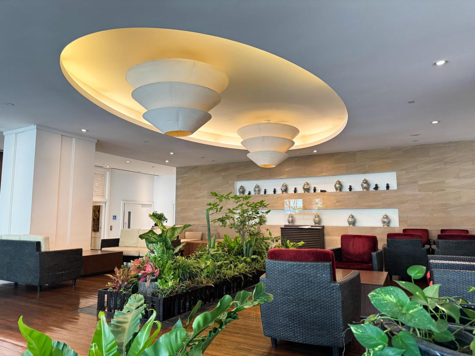 The Narathiwas Hotel & Residence Sathorn Bangkok Exterior foto