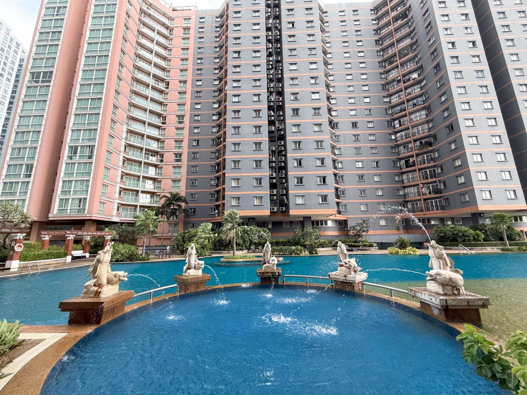 The Narathiwas Hotel & Residence Sathorn Bangkok Exterior foto